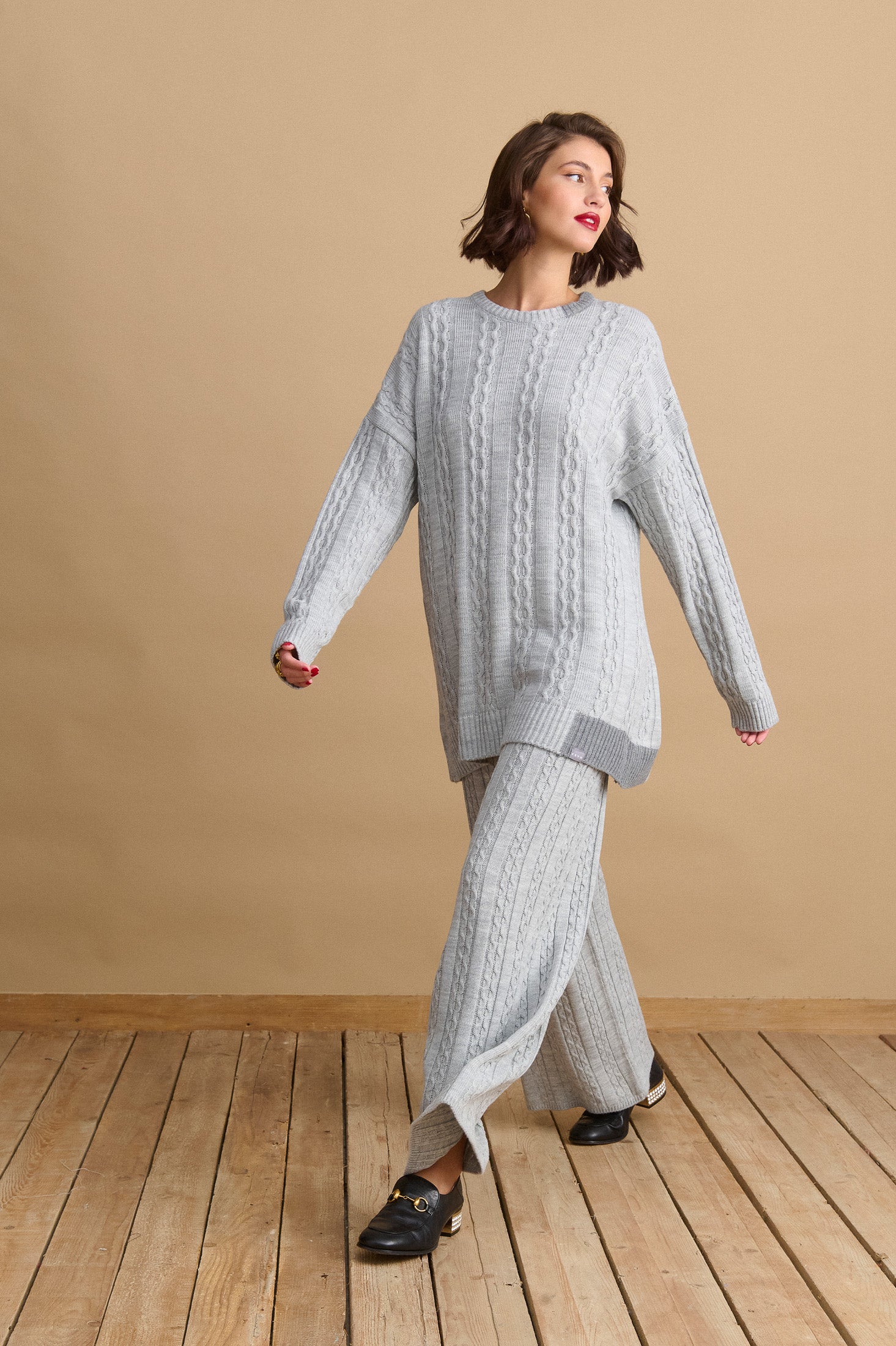 Milana Pullover Grey Karavan Clothing
