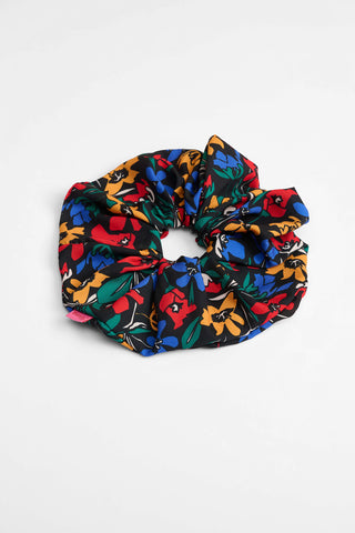 Patty Scrunchie (Abstract Black)