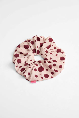 Patty Scrunchie (Dot Bordeaux)
