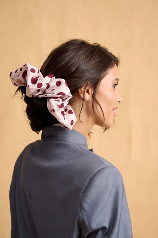 Patty Scrunchie (Dot Bordeaux)