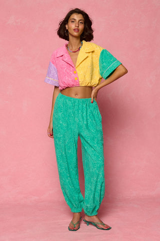 karavan clothing fashion spring summer 26 nai weekendwear collection amanda crop shirt mint yellow