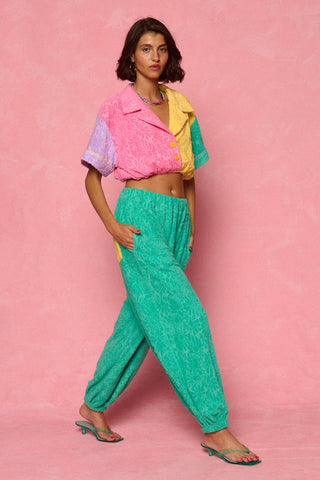 karavan clothing fashion spring summer 26 nai weekendwear collection amanda crop shirt mint yellow