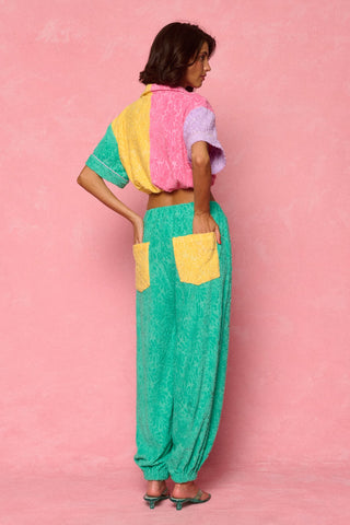 karavan clothing fashion spring summer 26 nai weekendwear collection amanda crop shirt mint yellow