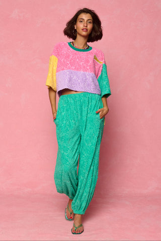 karavan clothing fashion spring summer 26 nai weekendwear collection jessica crop top pink lilac yellow