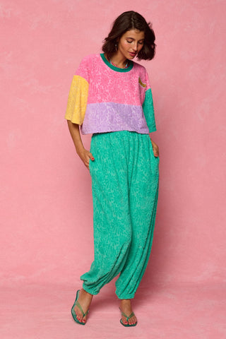 karavan clothing fashion spring summer 26 nai weekendwear collection jessica crop top pink lilac yellow