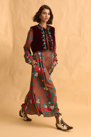 karavan clothing fashion fall winter 25 homecoming collection myrto vest bordeaux