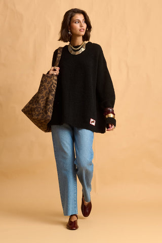 karavan clothing fashion fall winter 25 homecoming collection zoe pullover black