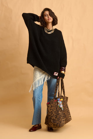 karavan clothing fashion fall winter 25 homecoming collection zoe pullover black