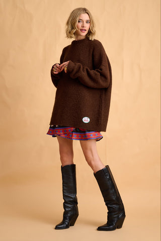 karavan clothing fashion fall winter 25 homecoming collection zoe pullover brown