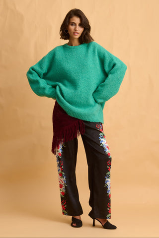 karavan clothing fashion fall winter 25 homecoming collection zoe pullover green