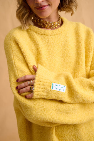 karavan clothing fashion fall winter 25 homecoming collection zoe pullover yellow