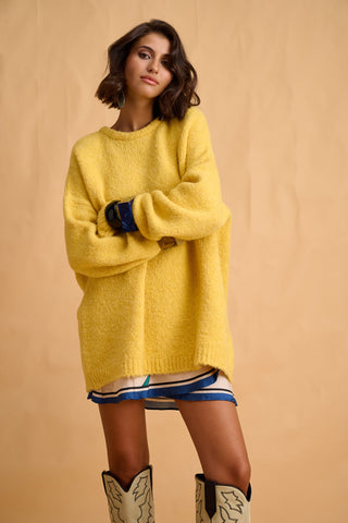 karavan clothing fashion fall winter 25 homecoming collection zoe pullover yellow